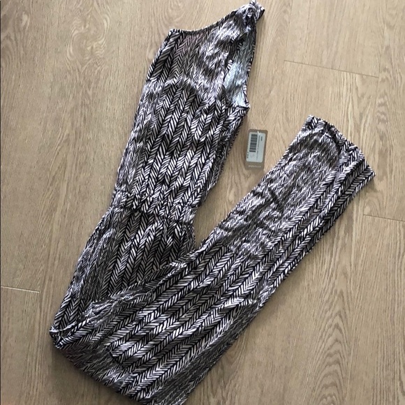 Vero Moda Jumpsuit - Picture 2 of 4